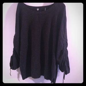 Margaret Oleary 3/4 tie sleeve black neps sweater